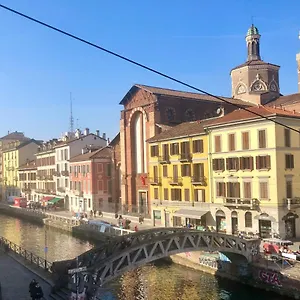  Apartment Canal View Historical Italy