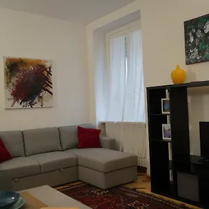  Apartment Art Navigli Italy