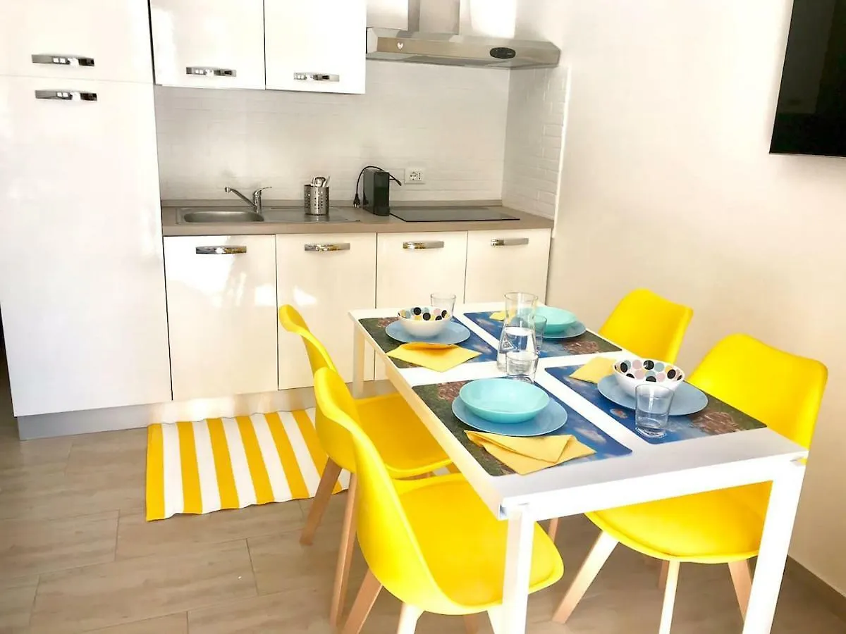 Rome Temple House Apartment