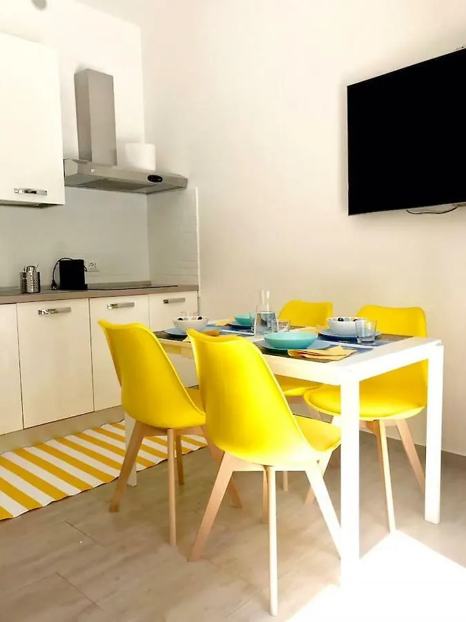 Rome Temple House Apartment